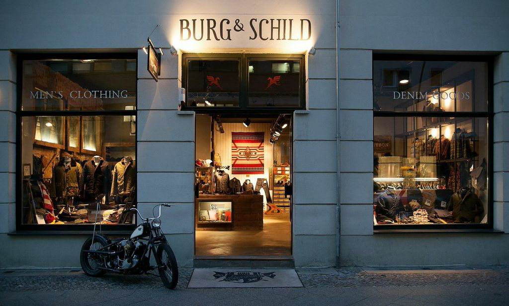 SHOPLIGHT: BURG & SCHILD